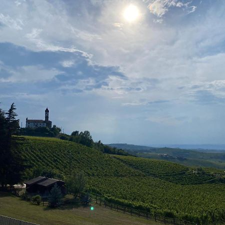 Casa Carlino Apartman Santo Stefano Belbo Kültér fotó