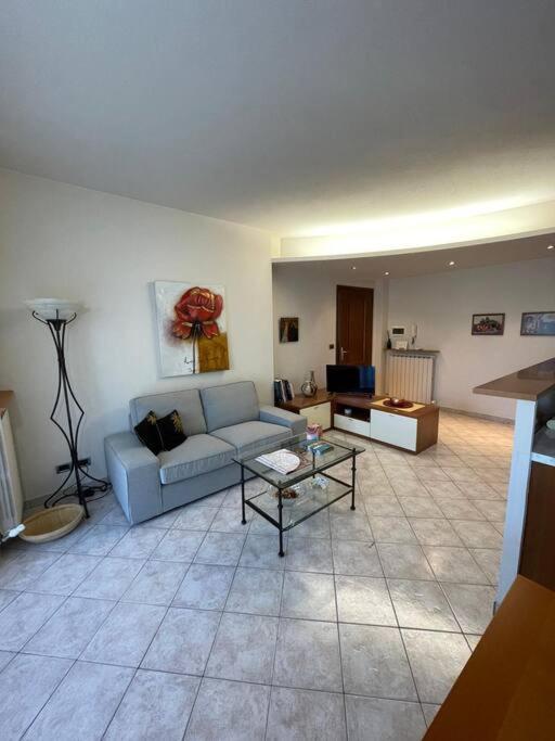 Casa Carlino Apartman Santo Stefano Belbo Kültér fotó