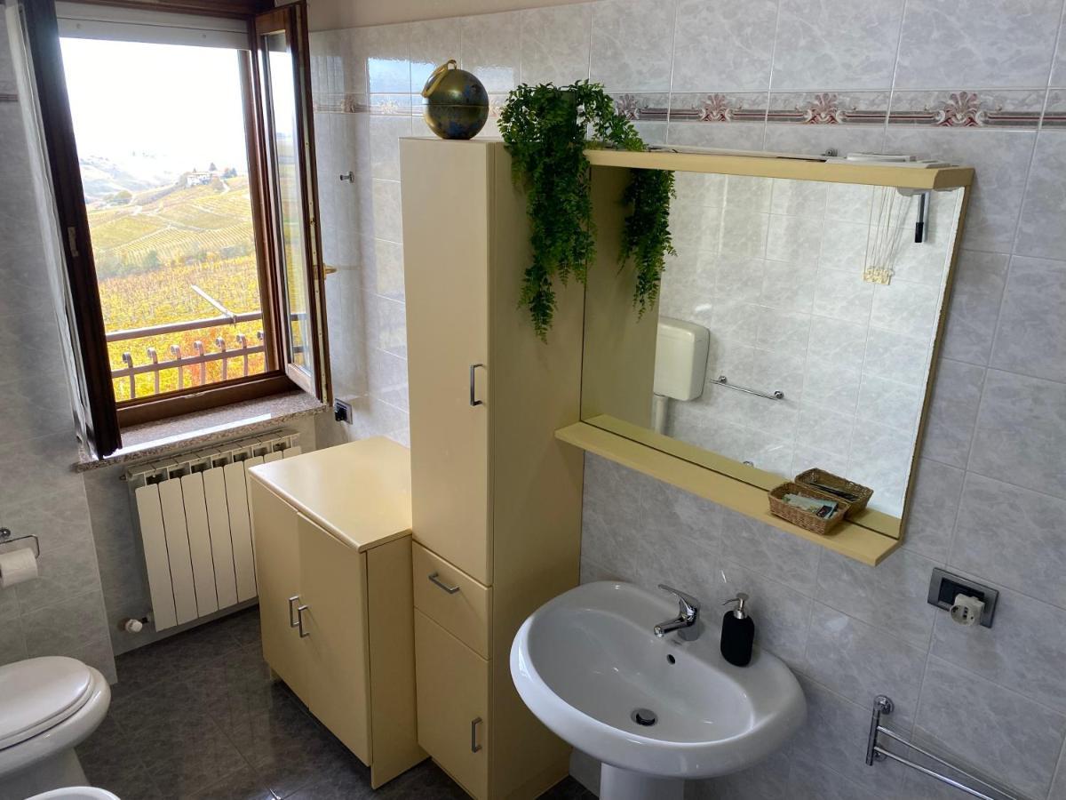 Casa Carlino Apartman Santo Stefano Belbo Kültér fotó
